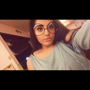 Meet your Posher, Hedieh